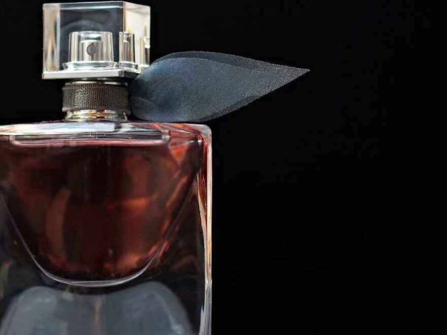 Dicas para comprar um perfume de presente