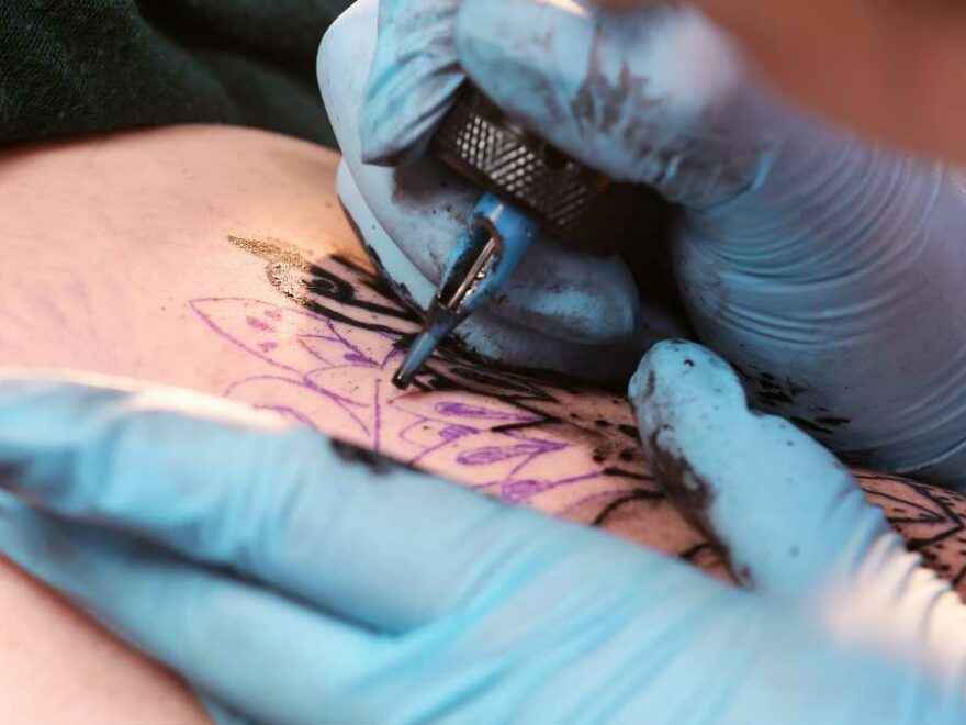 Vai fazer uma tattoo? Confira dicas importantes antes de escolher