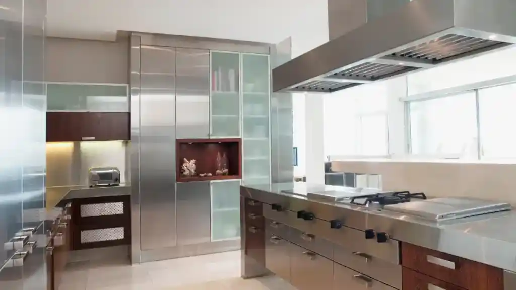 Aço inox em design e decoração