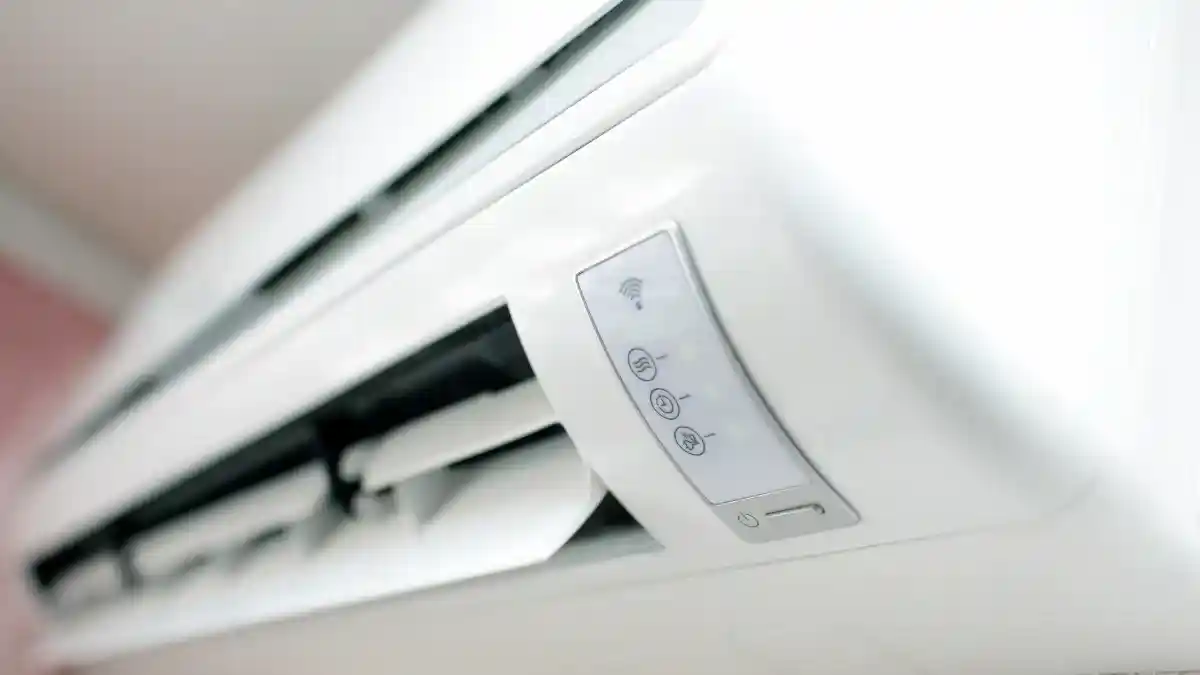 Ar condicionado desligando sozinho? Saiba como resolver!