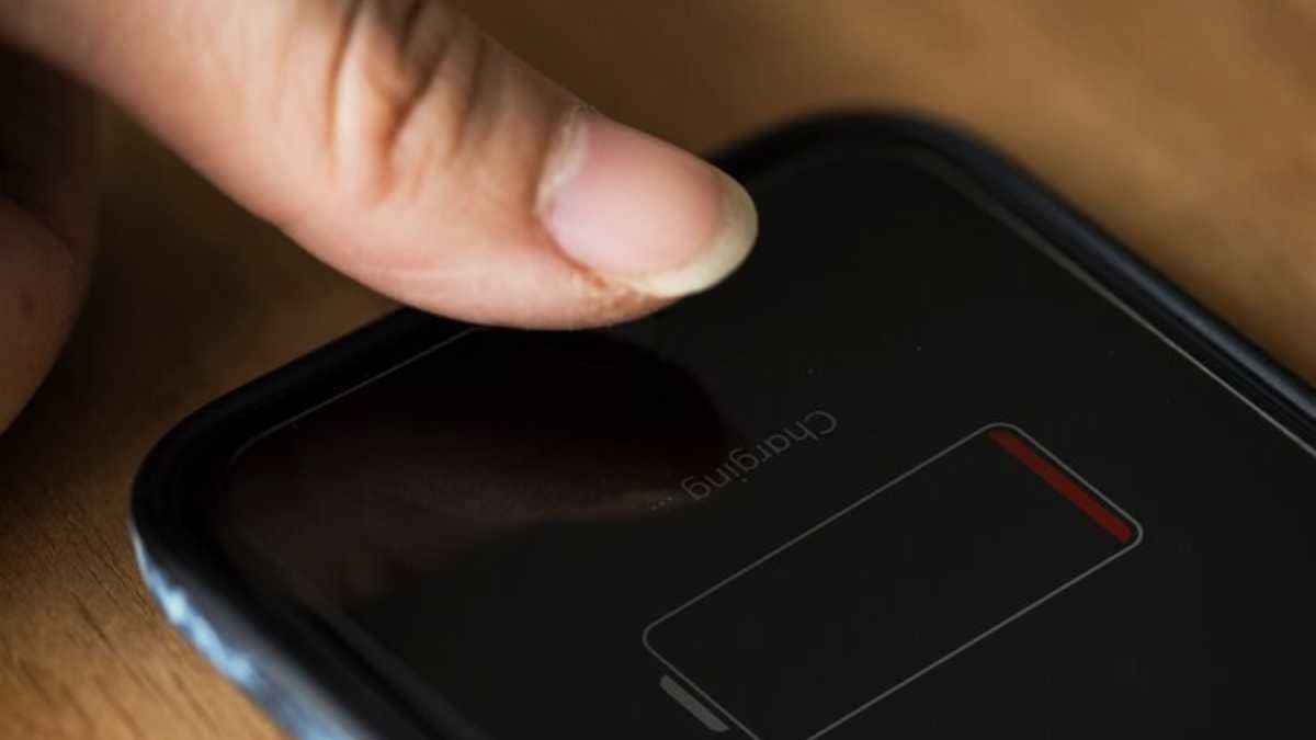 Por que o celular descarrega rápido: causas e soluções