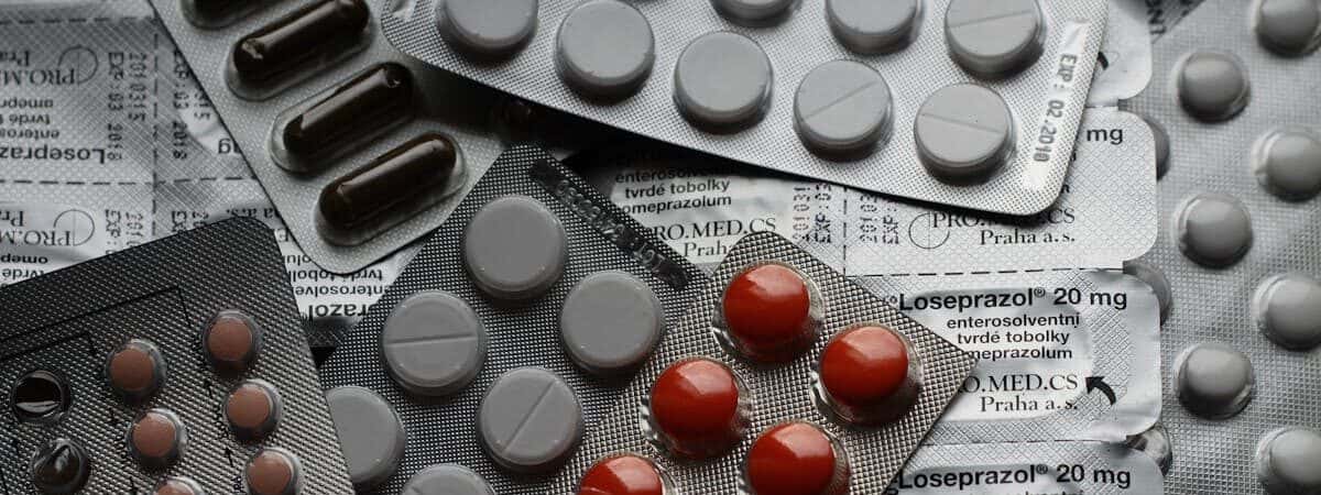 Como Identificar os Primeiros Sinais de Dependência Química em um Familiar ou Amigo: Guia Prático e Consciente