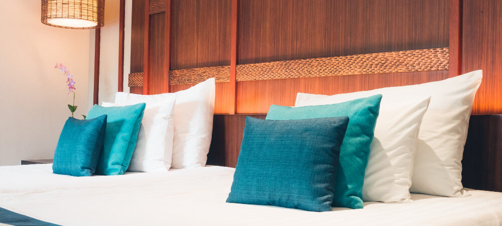 Veja dicas para transformar o quarto com a roupa de cama