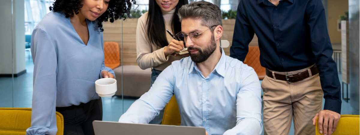 Investimento em anúncios: quando usar um cartão específico para mídia paga